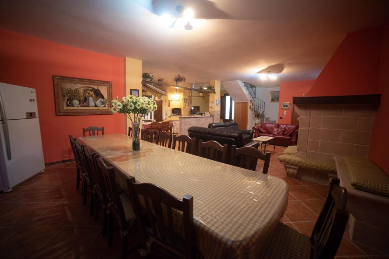 Villa Patrizia-Luxury Villa Mottola Eksteriør bilde