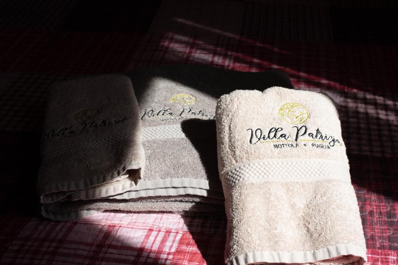 Villa Patrizia-Luxury Villa Mottola Eksteriør bilde