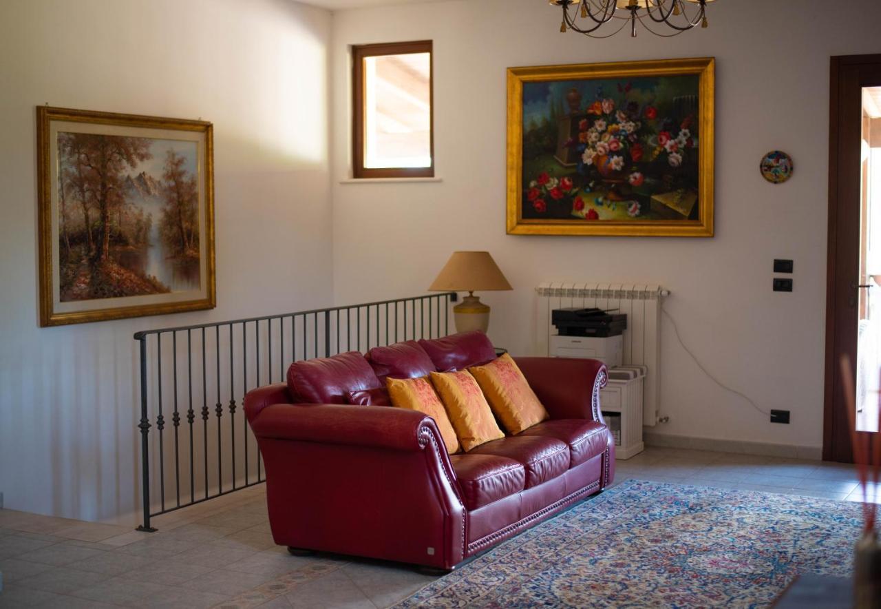 Villa Patrizia-Luxury Villa Mottola Eksteriør bilde