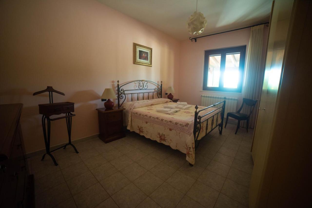Villa Patrizia-Luxury Villa Mottola Eksteriør bilde